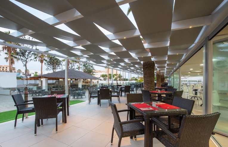 Restaurants - 4