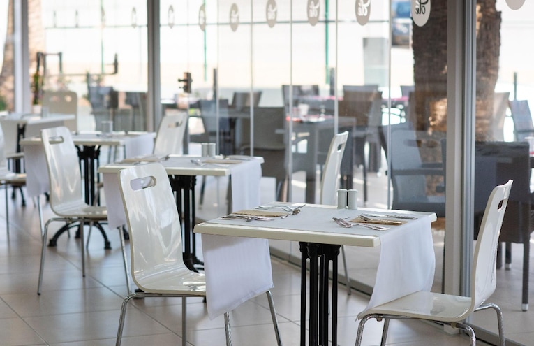 Restaurants - 7