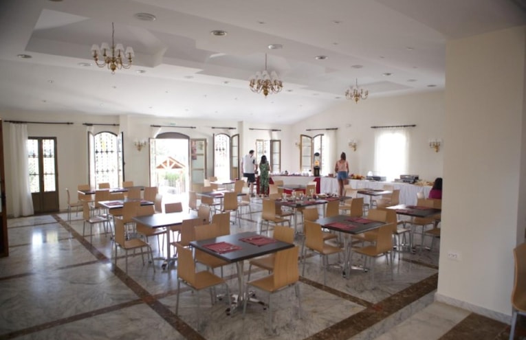 Restaurants - 4