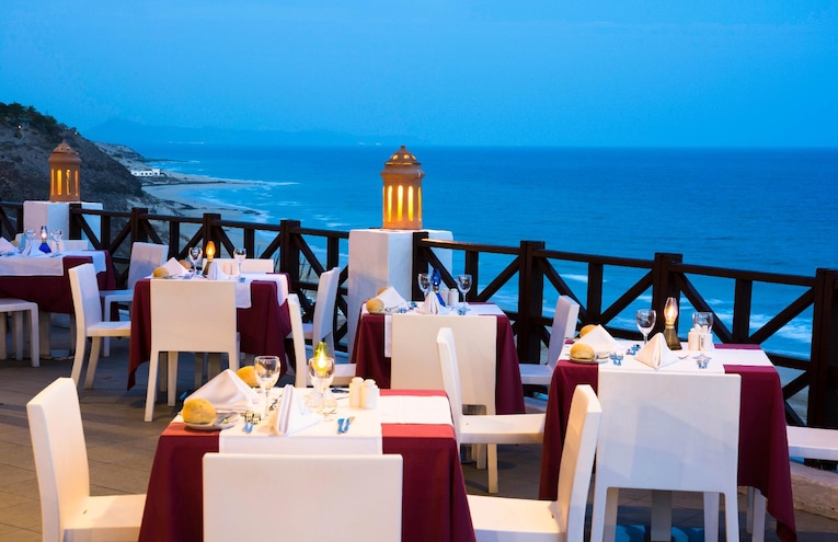 Restaurants - 7