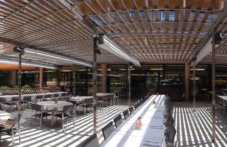 Restaurants - 4