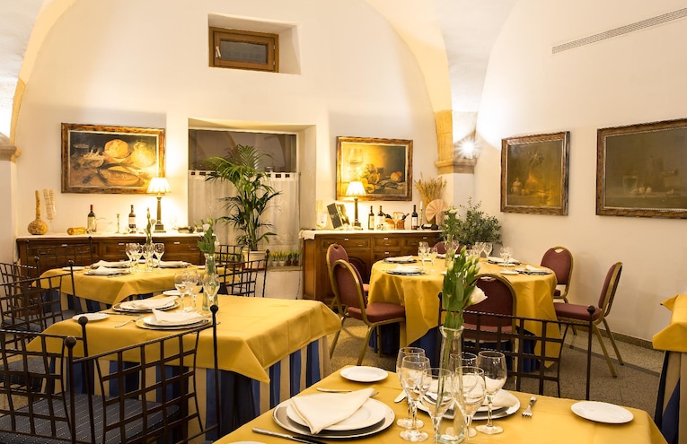 Restaurants - 1