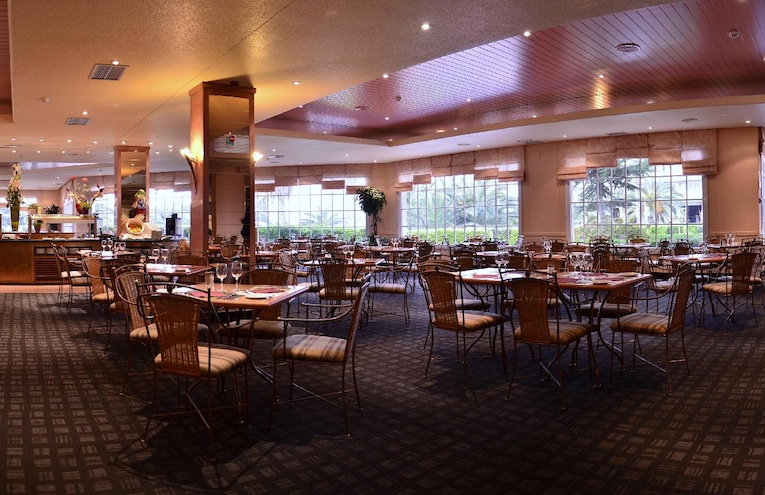 Restaurants - 4