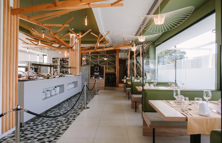 Restaurants - 4