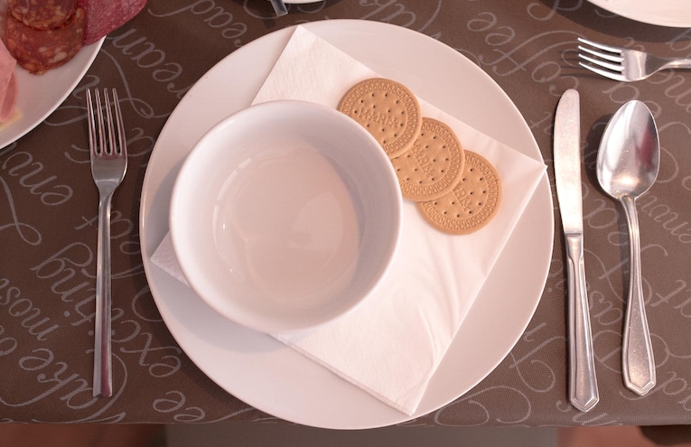 Restaurants - 6