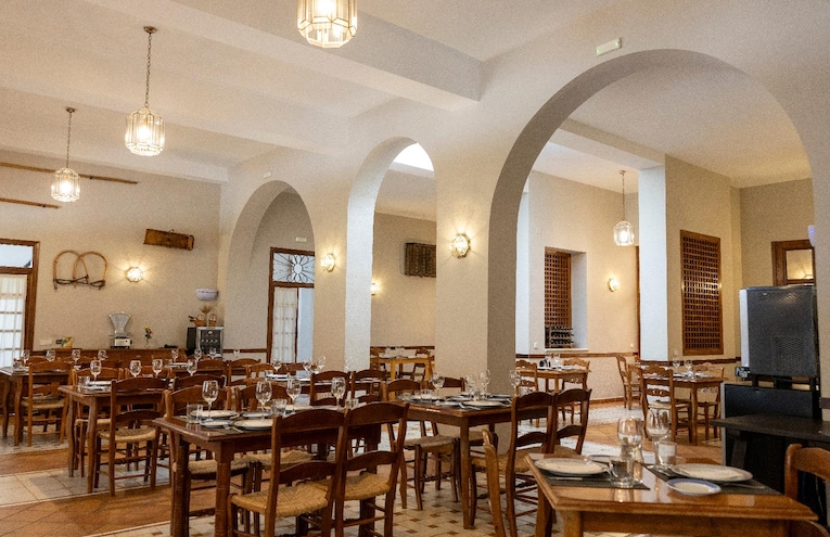 Restaurants - 1