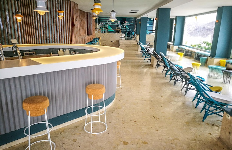 Restaurants - 1