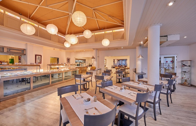 Restaurants - 4