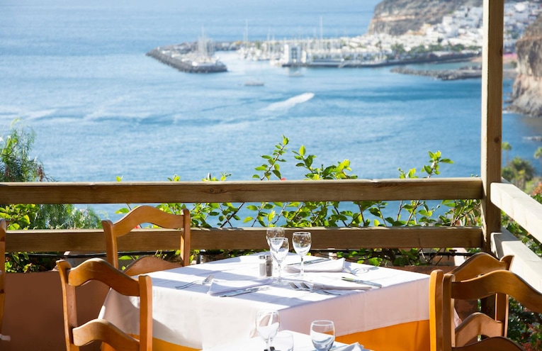 Restaurants - 7