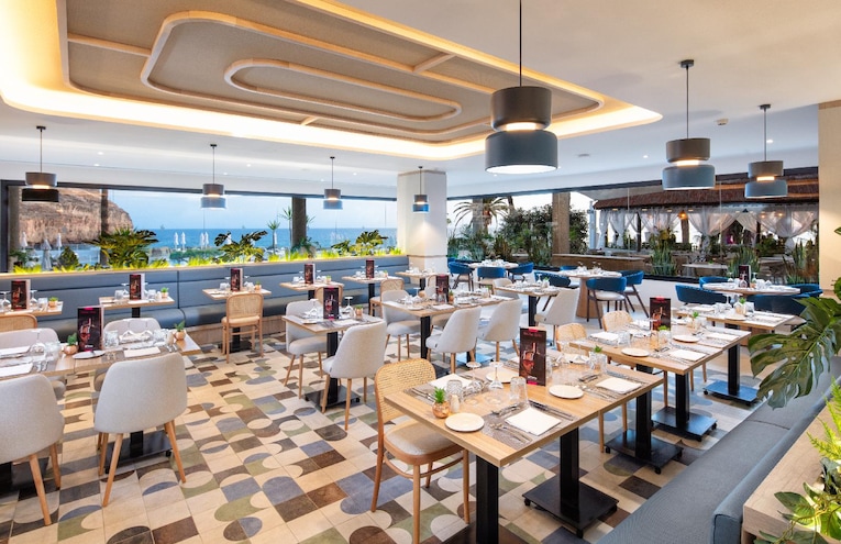 Restaurants - 4