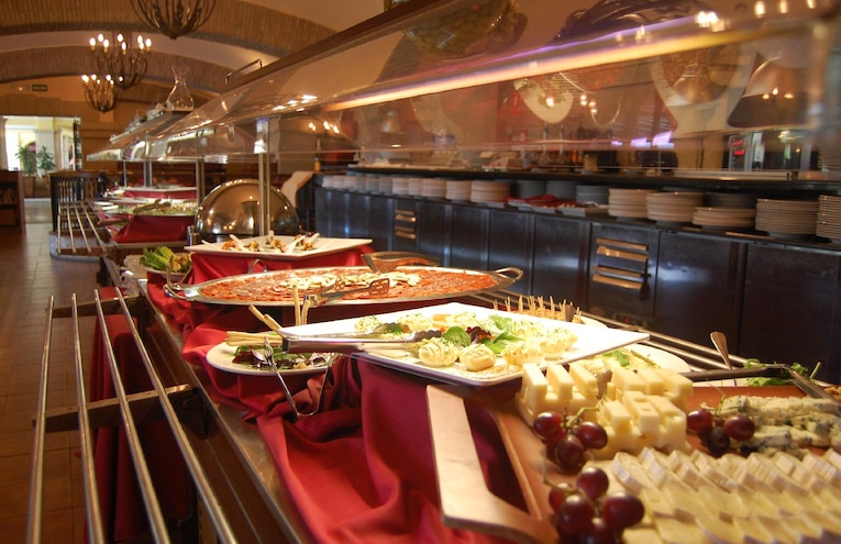 Restaurants - 8