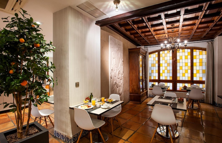 Restaurants - 1