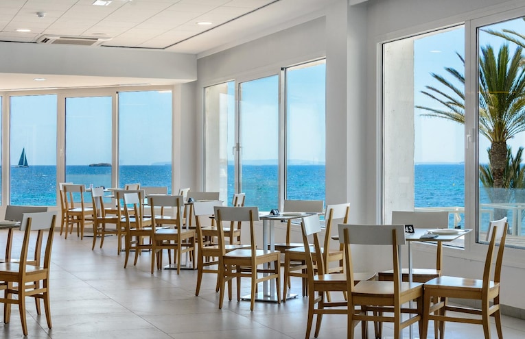 Restaurants - 6