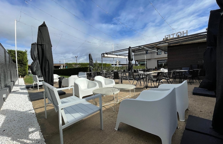 Restaurants - 5