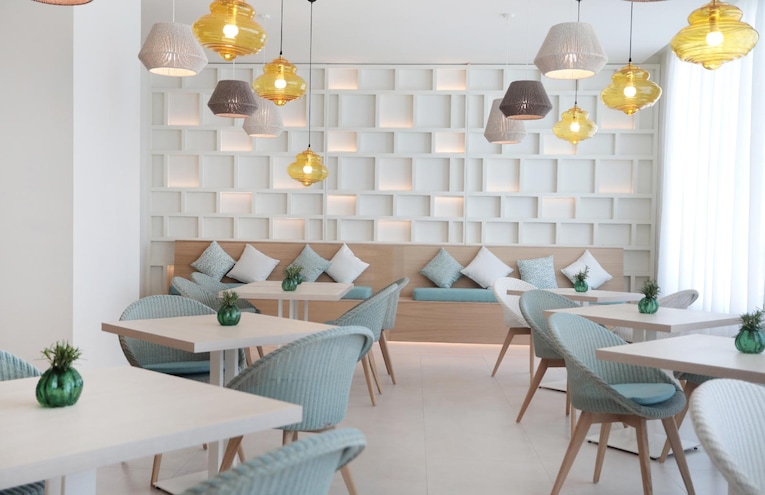 Restaurants - 4