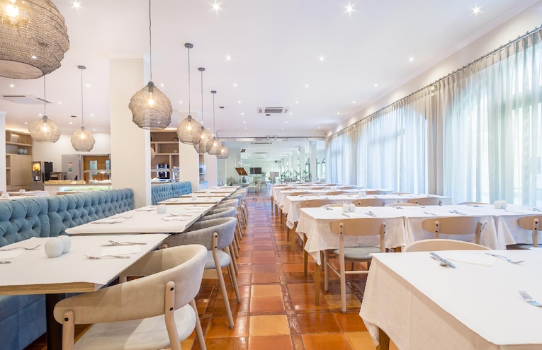 Restaurants - 7