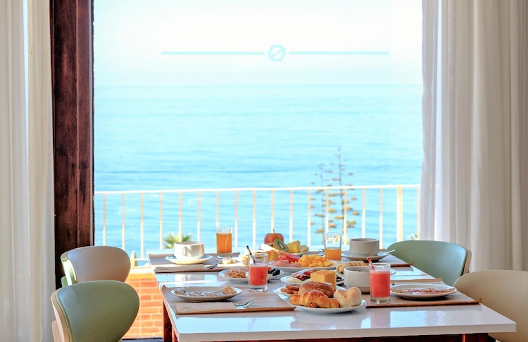 Restaurants - 1