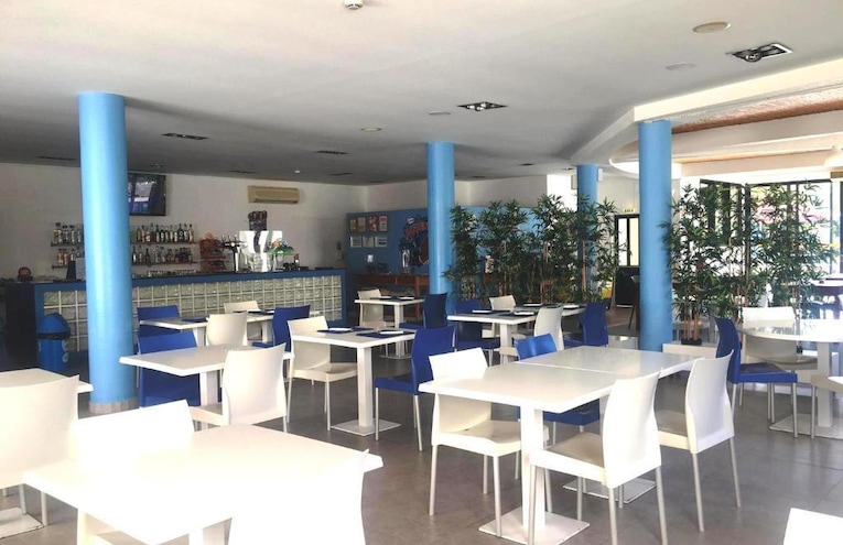 Restaurants - 1