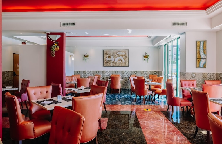 Restaurants - 5