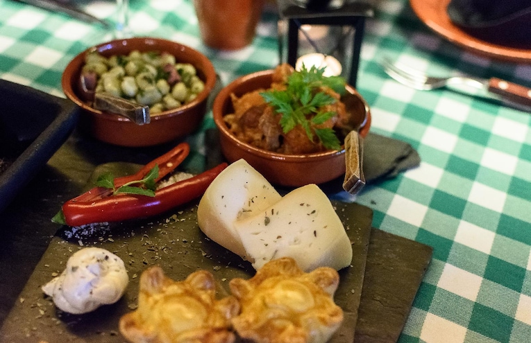 Restaurants - 3
