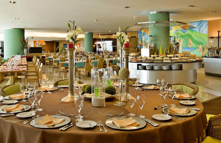 Restaurants - 4