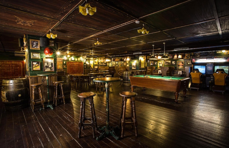Restaurants - 4