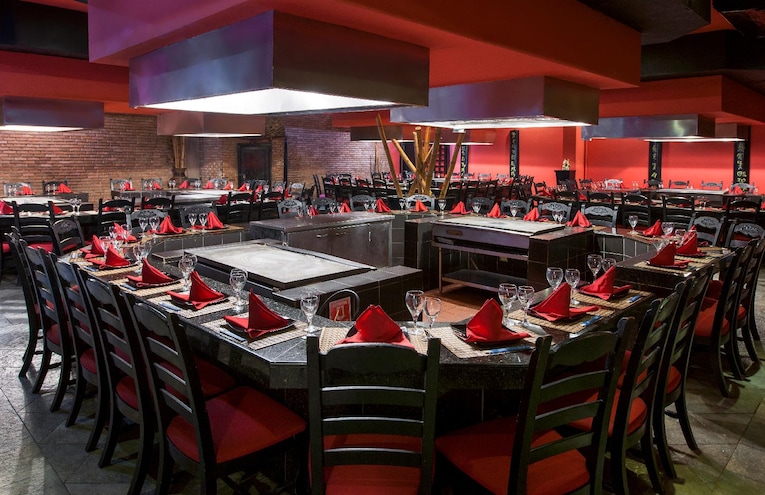 Restaurants - 8