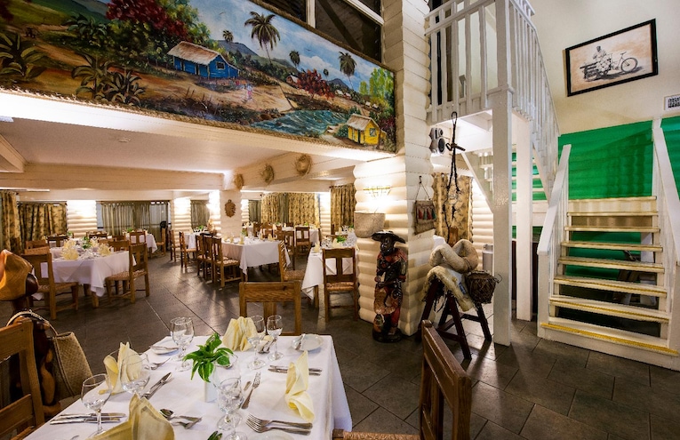 Restaurants - 6