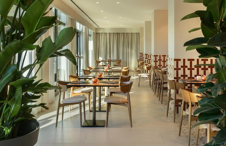 Restaurants - 4