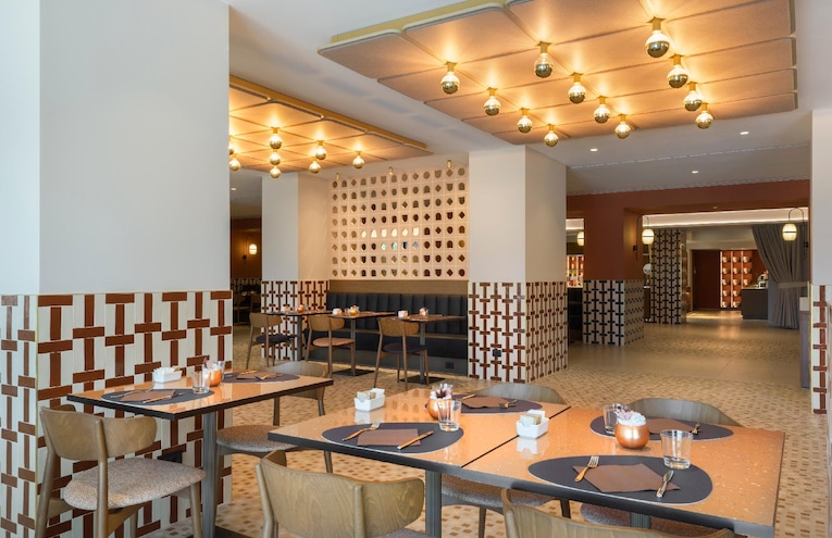 Restaurants - 6