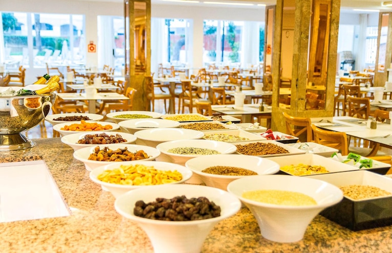 Restaurants - 4