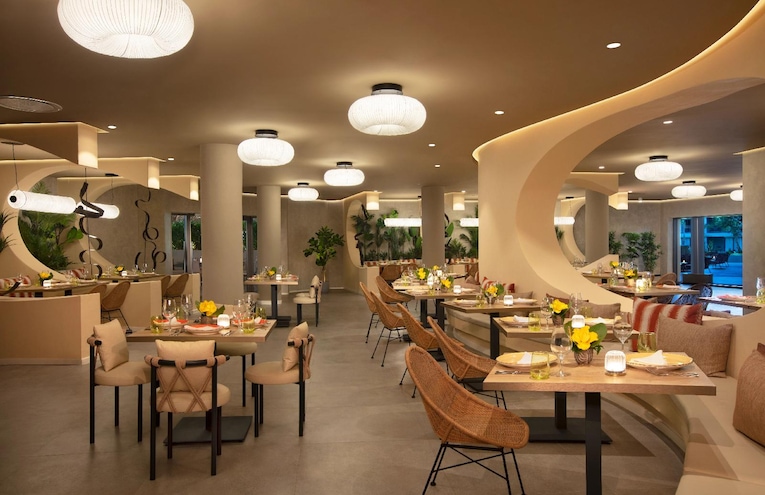 Restaurants - 4