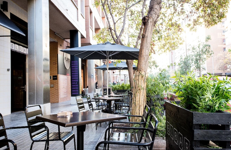 Restaurants - 7