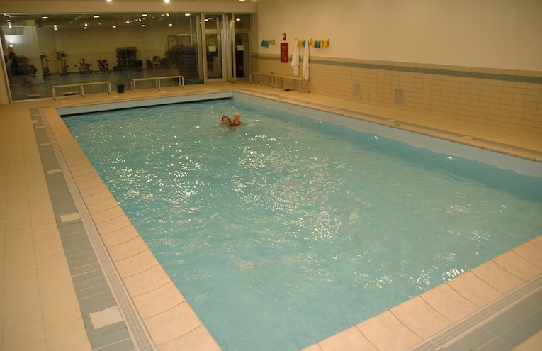 Schwimmbäder - 1
