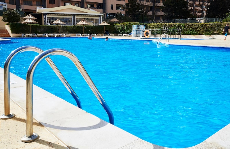 Schwimmbäder - 2