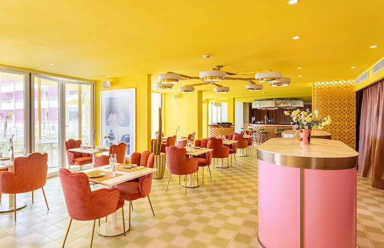 Restaurants - 4
