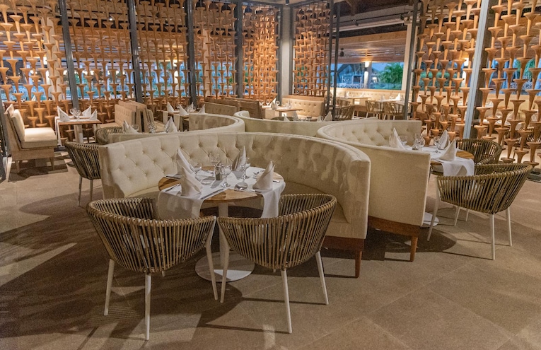 Restaurants - 4