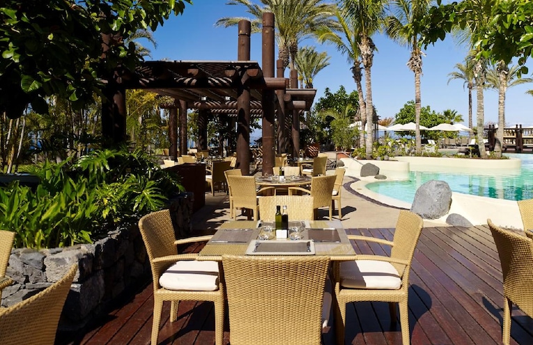 Restaurants - 7