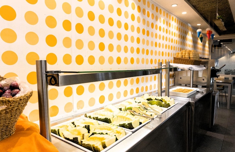 Restaurants - 7