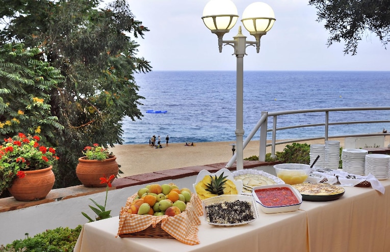 Restaurants - 1