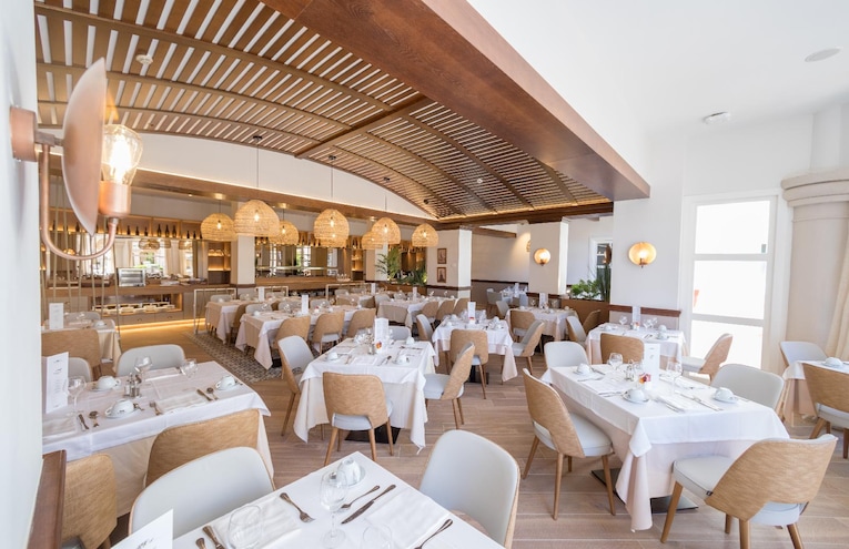 Restaurants - 4