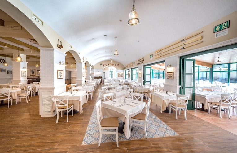 Restaurants - 10