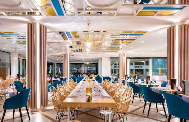 Restaurants - 4