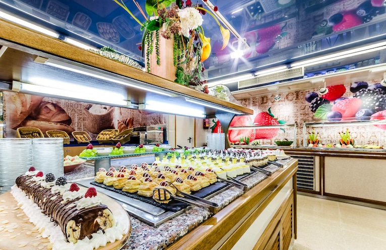 Restaurants - 4