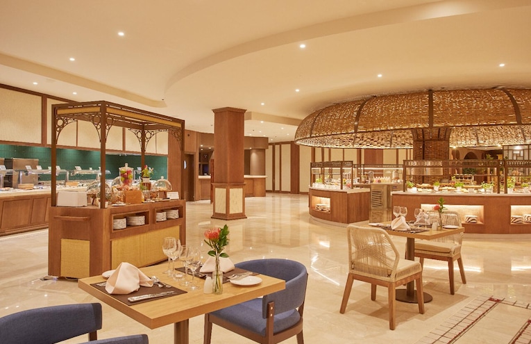 Restaurants - 10