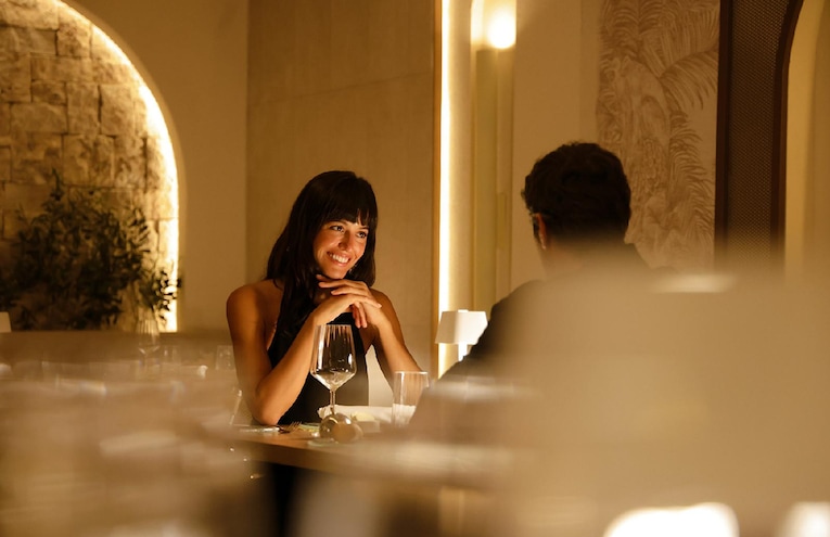 Restaurants - 8