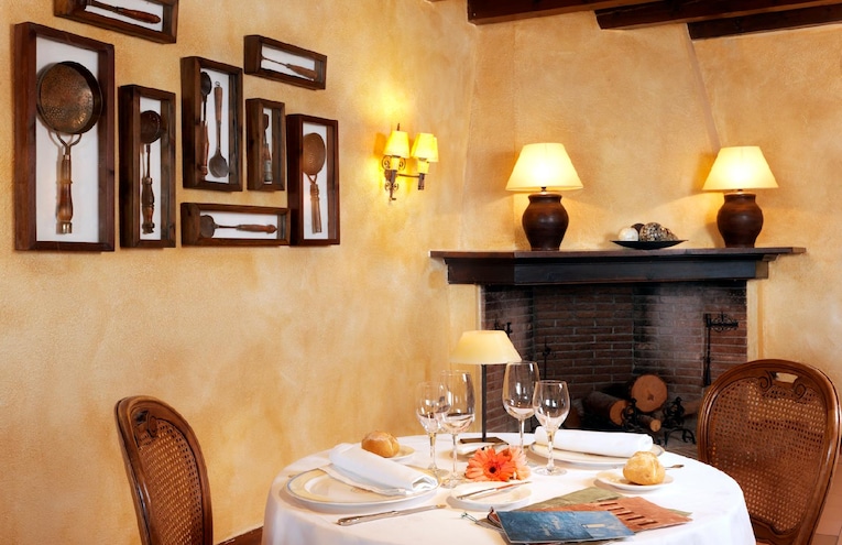 Restaurants - 3