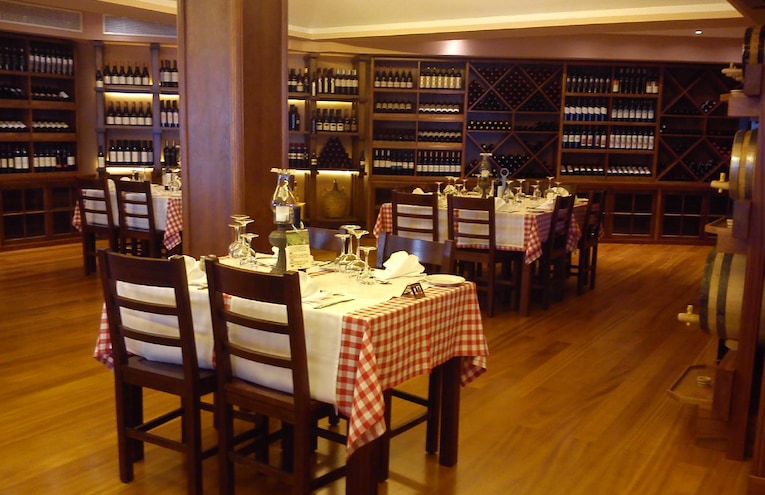Restaurants - 4