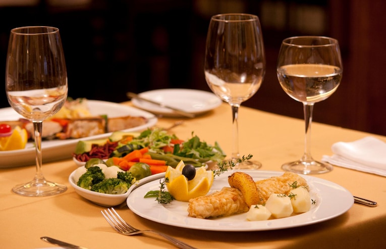 Restaurants - 7