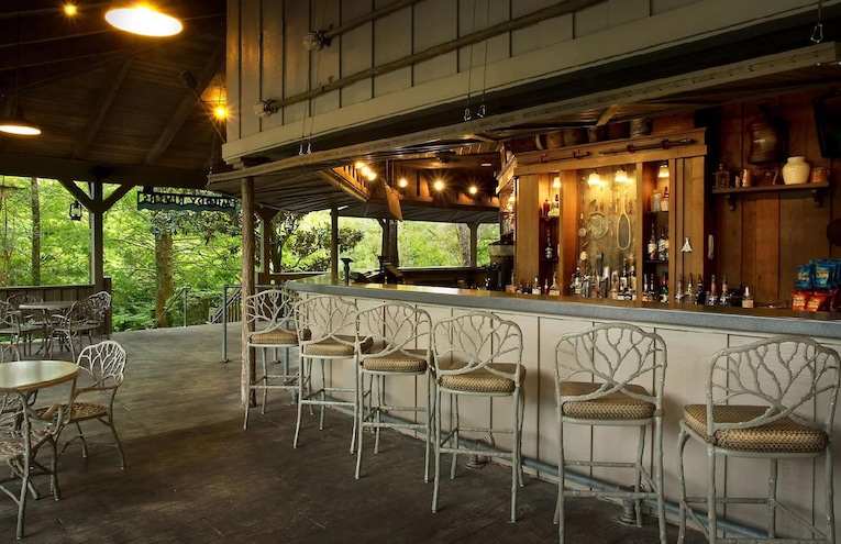Restaurants - 4
